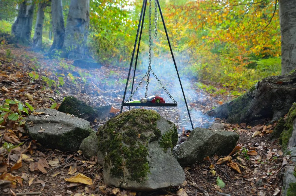 25 cm hanging grate — Trefot